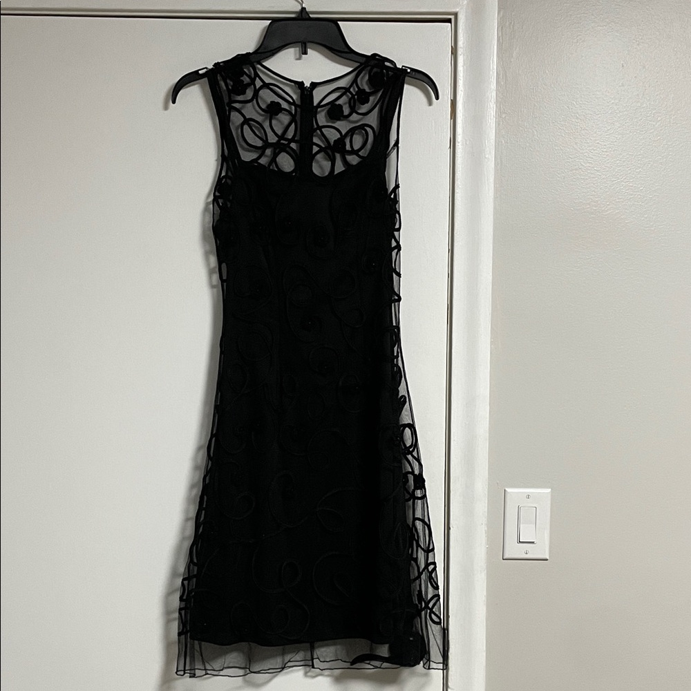 Elegant Black Sleeveless Dress never worn